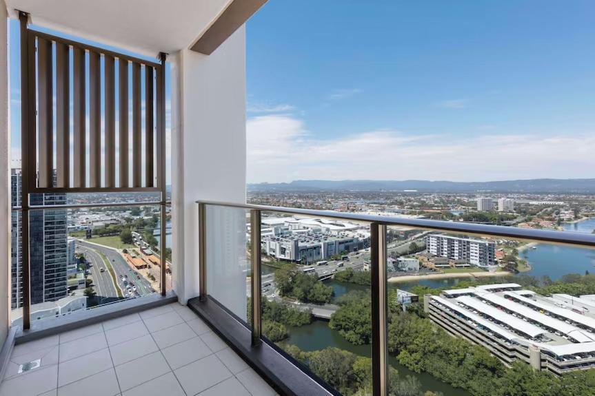 Beach Residences 2-Br River View Gold Coast Ngoại thất bức ảnh